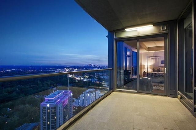 3344 Peachtree Road NE 3204, Atlanta, GA 30326