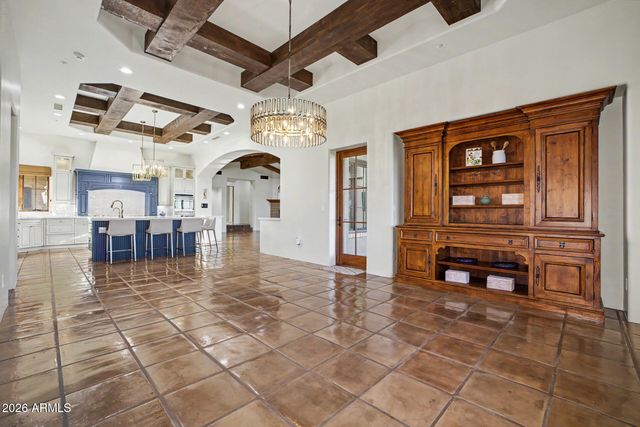 9820 E THOMPSON PEAK Parkway 628, Scottsdale, AZ 85255