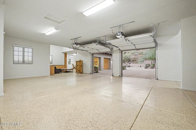 9820 E THOMPSON PEAK Parkway 628, Scottsdale, AZ 85255