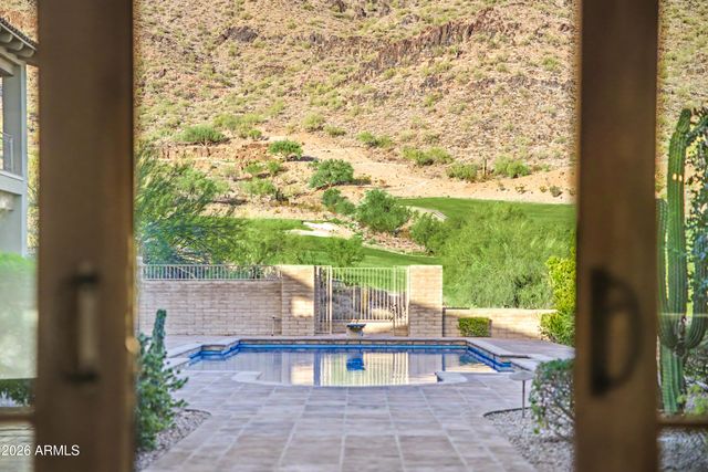 9820 E THOMPSON PEAK Parkway 628, Scottsdale, AZ 85255