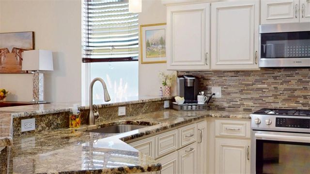 2450 SILVER PALM ROAD, North Port, FL 34288