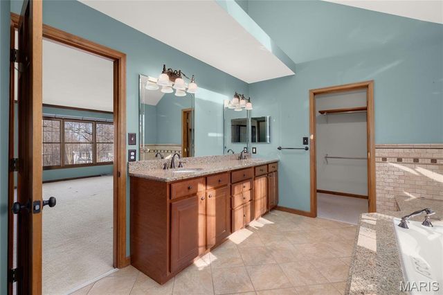 14110 Southmill Court, Town And Country, MO 63017