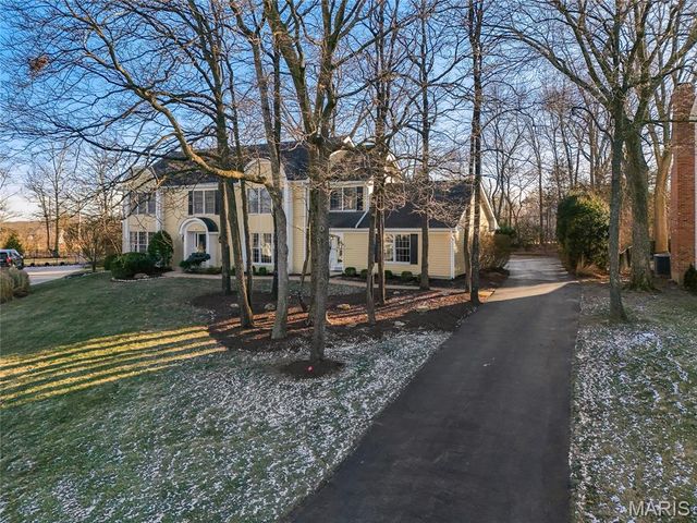 14110 Southmill Court, Town And Country, MO 63017