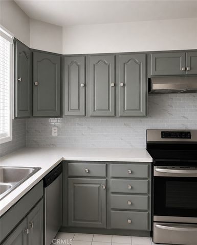 3817 Arlington Avenue, Los Angeles, CA 90008