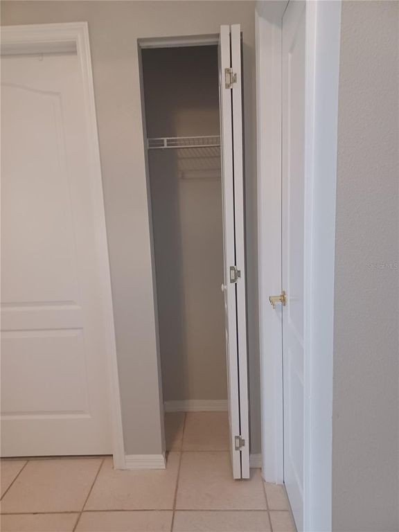 Image 10 of property listing at 2250 CANDLEWOOD LANE E, New Smyrna Beach, FL 32168