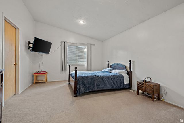 1610 E MOOR DALE LN, Holladay, UT 84117