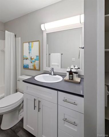 48200 W Pontiac Trail 94, Wixom, MI 48393