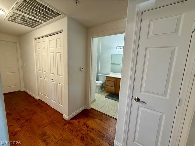 2291 West Horizon Ridge Parkway 1101, Henderson, NV 89052