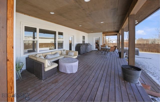 510 Countryside Lane, Belgrade, MT 59714