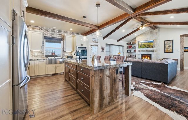 510 Countryside Lane, Belgrade, MT 59714