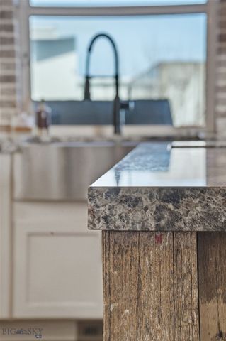 510 Countryside Lane, Belgrade, MT 59714