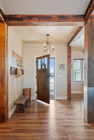 510 Countryside Lane, Belgrade, MT 59714