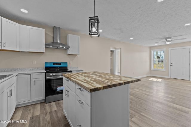 1141 Faison Highway, Clinton, NC 28328