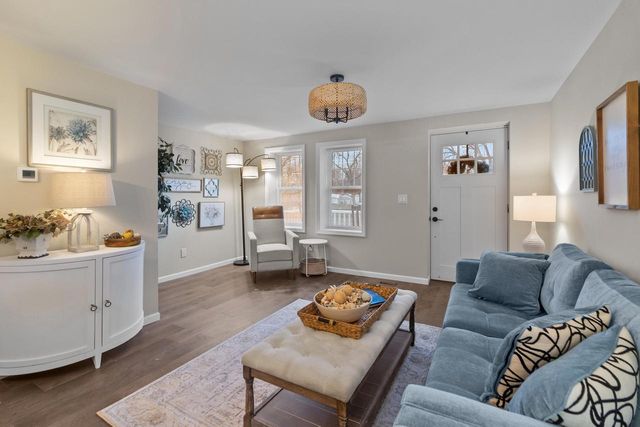 N6583 Daffodil ROAD, Elkhorn, WI 53121