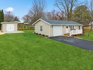 N6583 Daffodil ROAD, Elkhorn, WI 53121