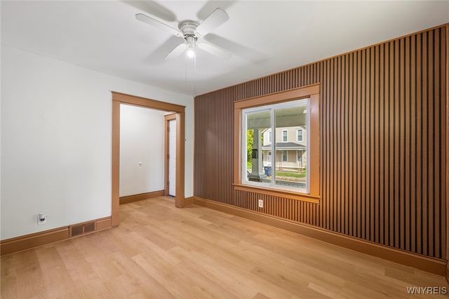 609 Elmwood Avenue, Niagara Falls, NY 14301