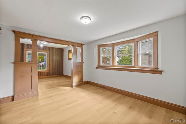 609 Elmwood Avenue, Niagara Falls, NY 14301