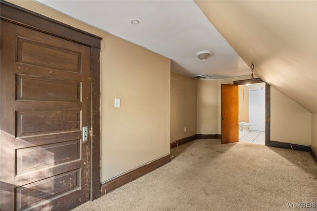 609 Elmwood Avenue, Niagara Falls, NY 14301