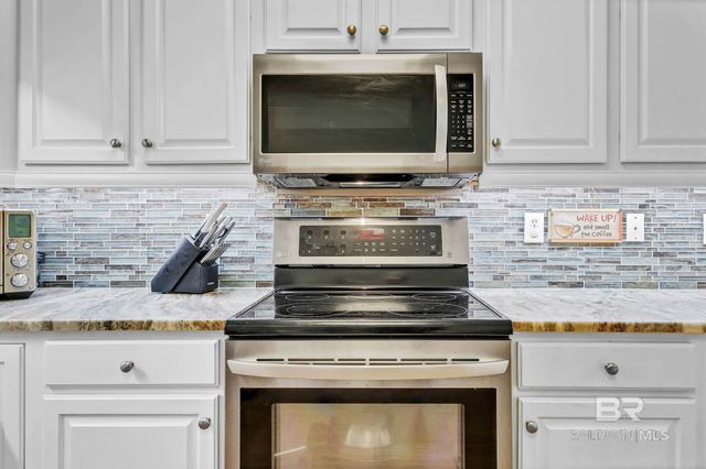 212 Savannah Circle, Foley, AL 36535