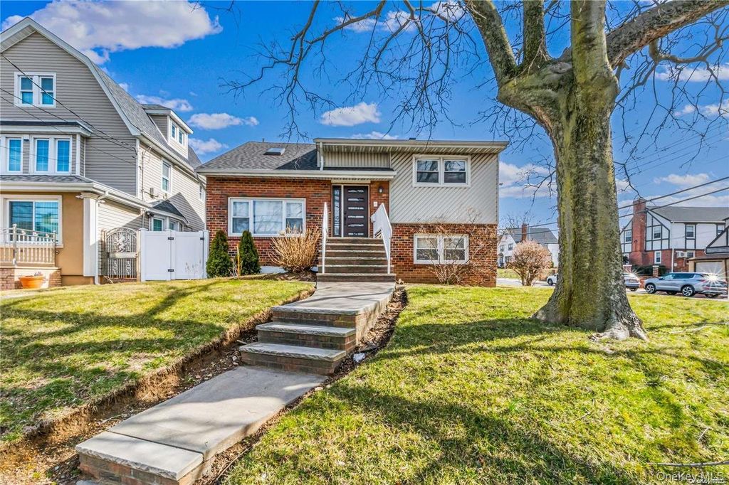 103-17 Farmers Blvd 1st floor, Hollis, NY 11423