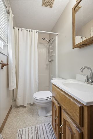 10 Kohleen Drive, Robinson Twp, PA 15136