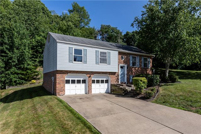 10 Kohleen Drive, Robinson Twp, PA 15136