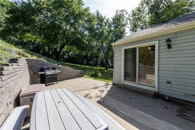 10 Kohleen Drive, Robinson Twp, PA 15136