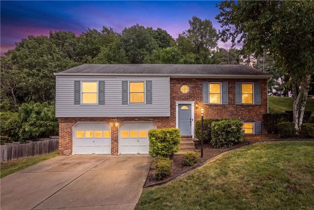 10 Kohleen Drive, Robinson Twp, PA 15136