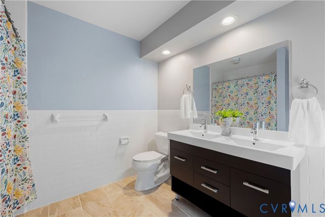 5 Dilton Ct, Henrico, VA 23238