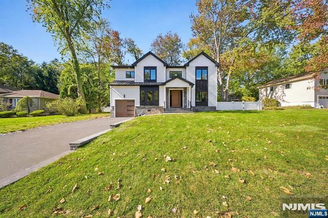 414 Jefferson Street, Ridgewood, NJ 07450