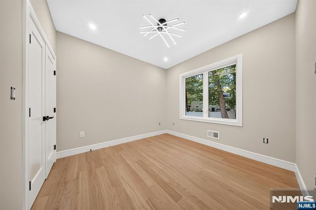 414 Jefferson Street, Ridgewood, NJ 07450