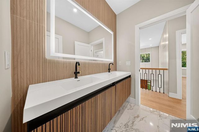 414 Jefferson Street, Ridgewood, NJ 07450