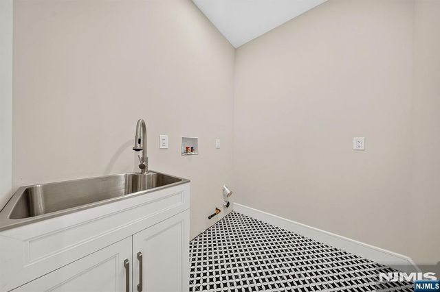 414 Jefferson Street, Ridgewood, NJ 07450