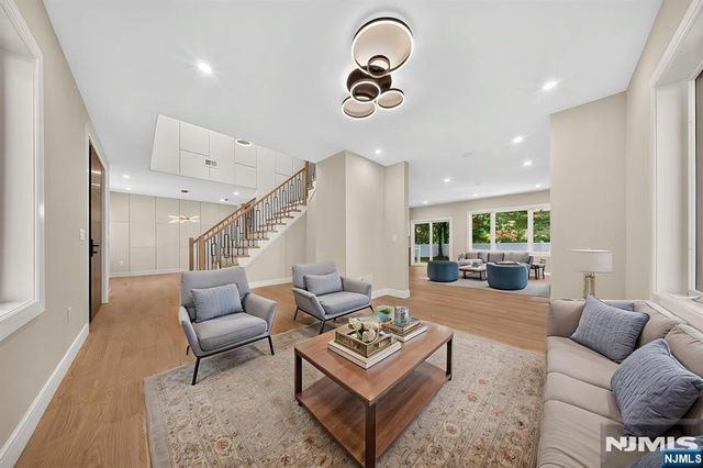 414 Jefferson Street, Ridgewood, NJ 07450