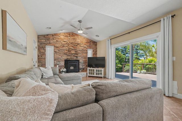643 Silver Rd, Valley Springs, CA 95252