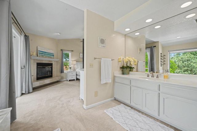 643 Silver Rd, Valley Springs, CA 95252