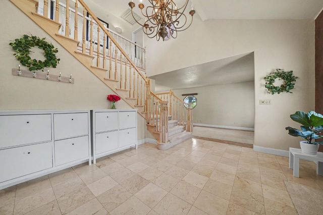 643 Silver Rd, Valley Springs, CA 95252