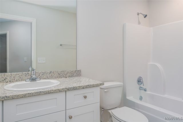 3153 landing Lane, Deatsville, AL 36022