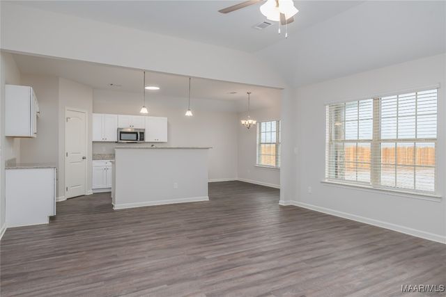 3153 landing Lane, Deatsville, AL 36022