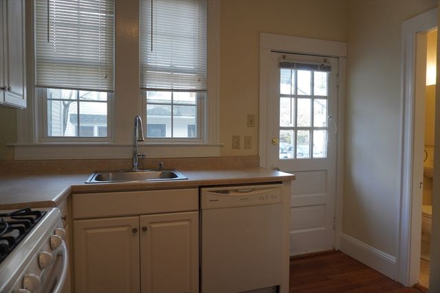 28 Court Street 12, Mansfield, MA 02048