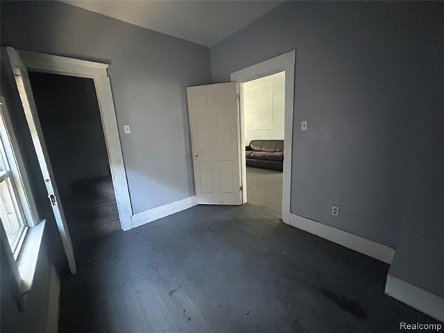 25 Orchard Street, River Rouge, MI 48218