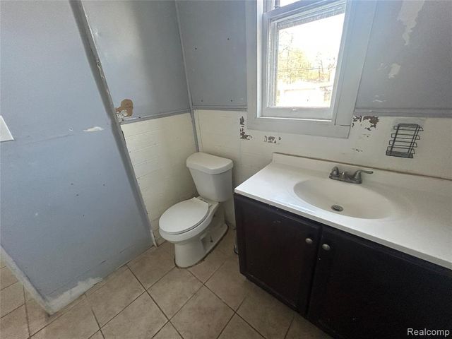 25 Orchard Street, River Rouge, MI 48218