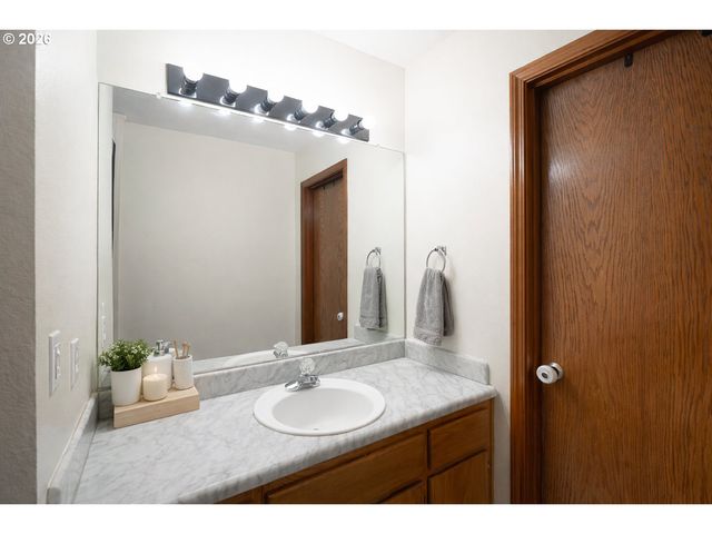 3417 Ne 149TH Ave, Portland, OR 97230