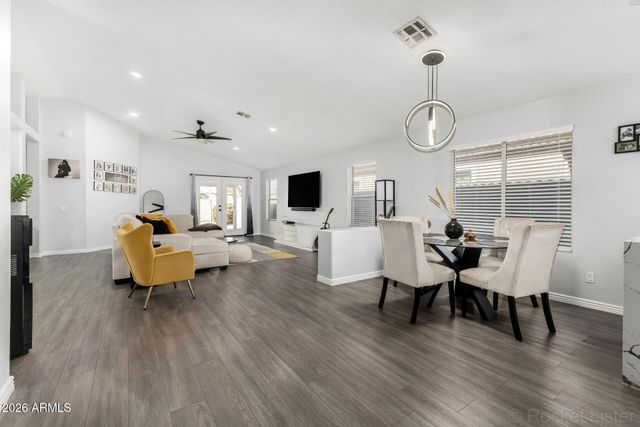 10420 W READE Avenue, Glendale, AZ 85307