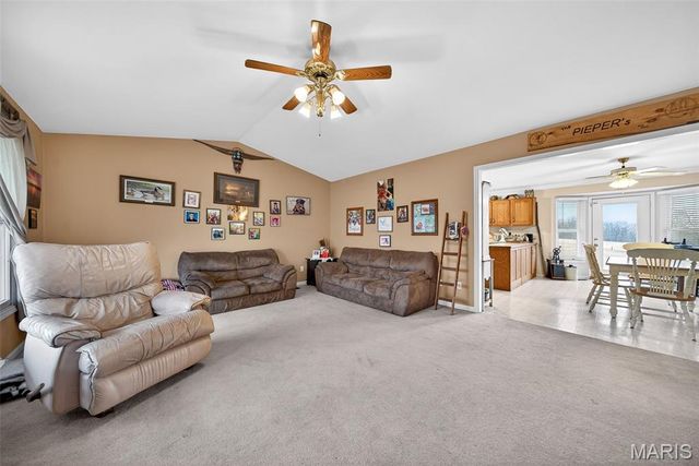 6423 Broyles Drive, Unincorporated, MO 63379