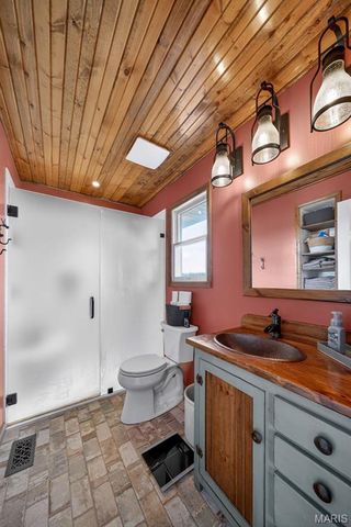 6423 Broyles Drive, Unincorporated, MO 63379