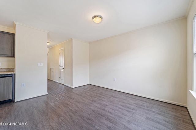 459 Sullivan Loop Road, Midway Park, NC 28544