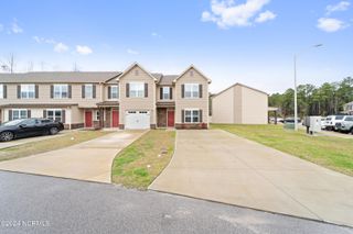 459 Sullivan Loop Road, Midway Park, NC 28544