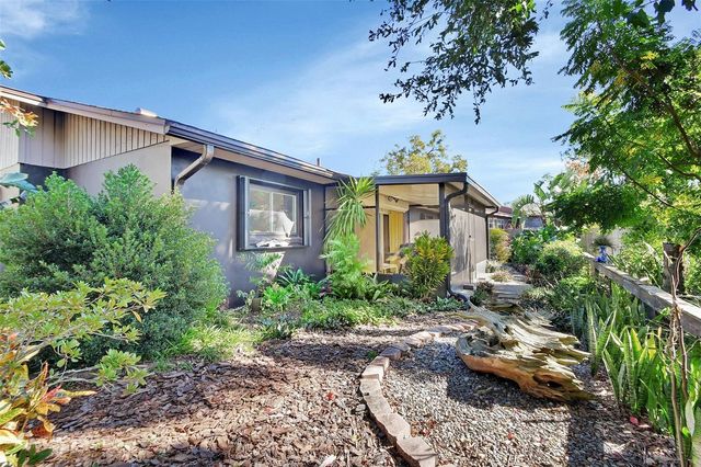 890 LANCASTER ROAD, Deland, FL 32720