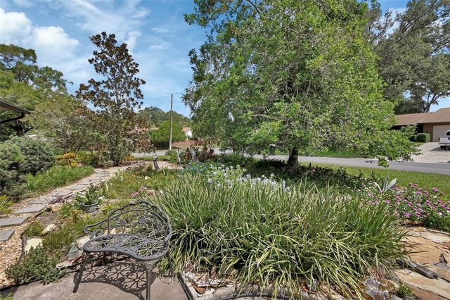 890 LANCASTER ROAD, Deland, FL 32720